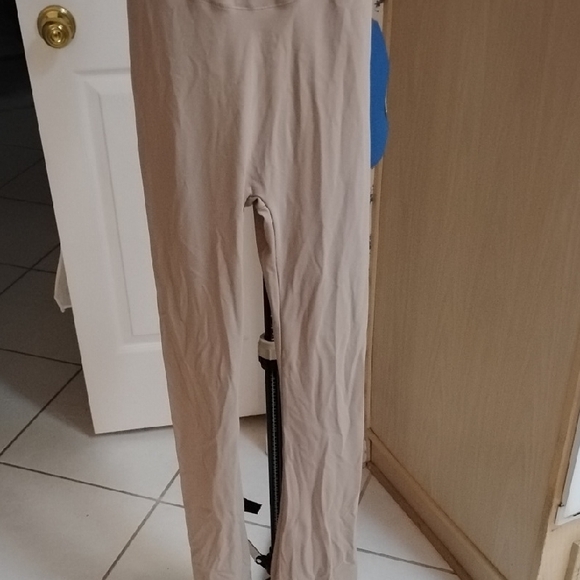 VSX Elevate™ Cross-Back Mesh One-Piece - Picture 5 of 6